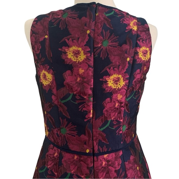 Julia Jordan A-line Sleeveless Dress - Picture 6 of 8